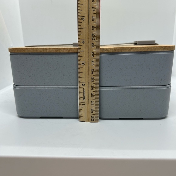 Bamboo and Gray Bento Japanese
Wood Bento Lunch Boxes 2 Layer. Set of two - Picture 2 of 14